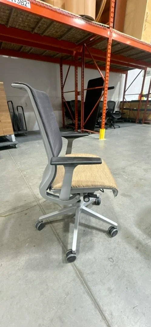 Steelcase Think Meeting Chair
