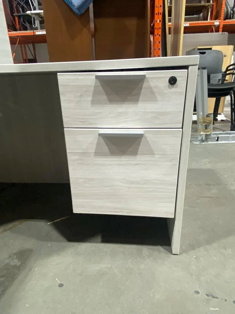 LH L-Shape Desk w/BF Ped