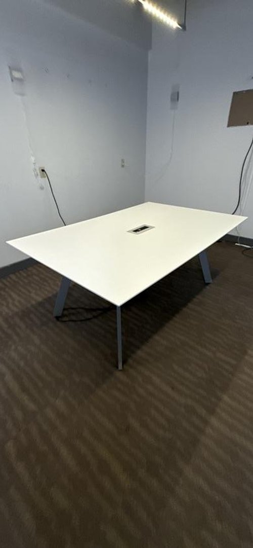 6' Rectangle Boardroom Table w/Electrical
