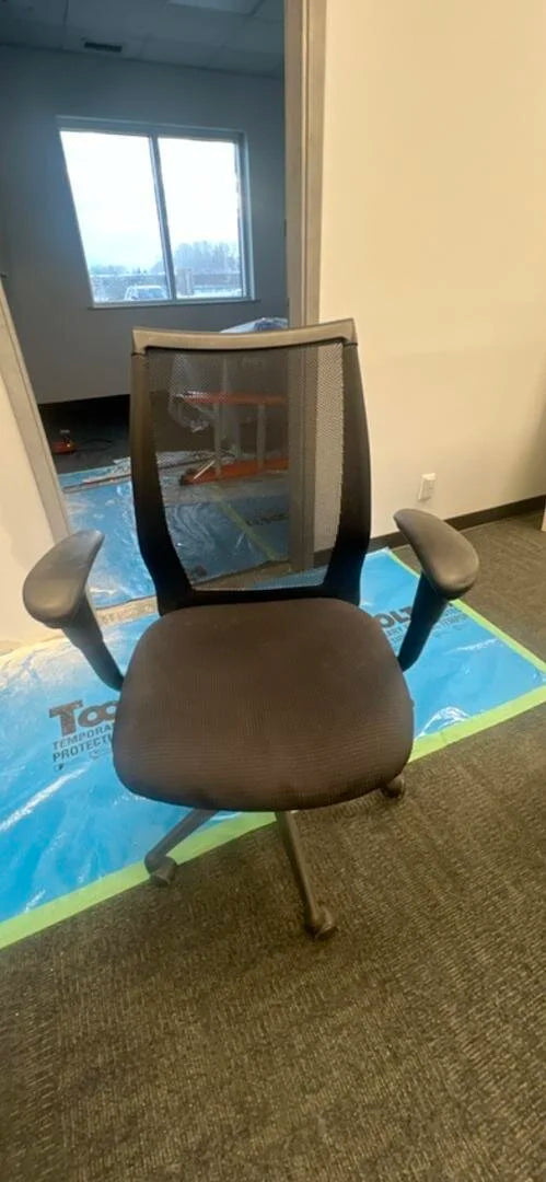 Mesh Back Meeting Chair