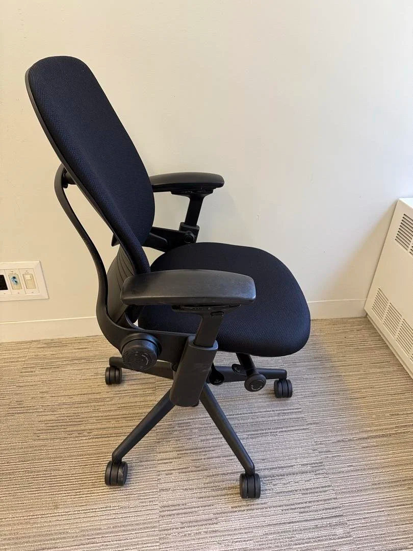 Steelcase Leap V2 Task Chair