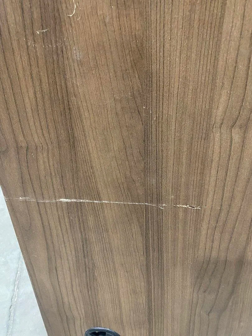 RH L-Shape Desk w/BBF Ped (Surface Scratch)