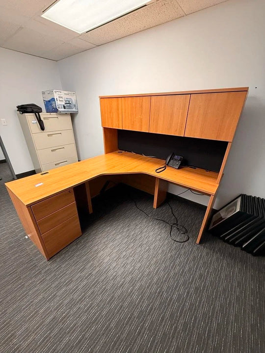 3 Piece L-Shape Desk w/Hutch, BBF Ped