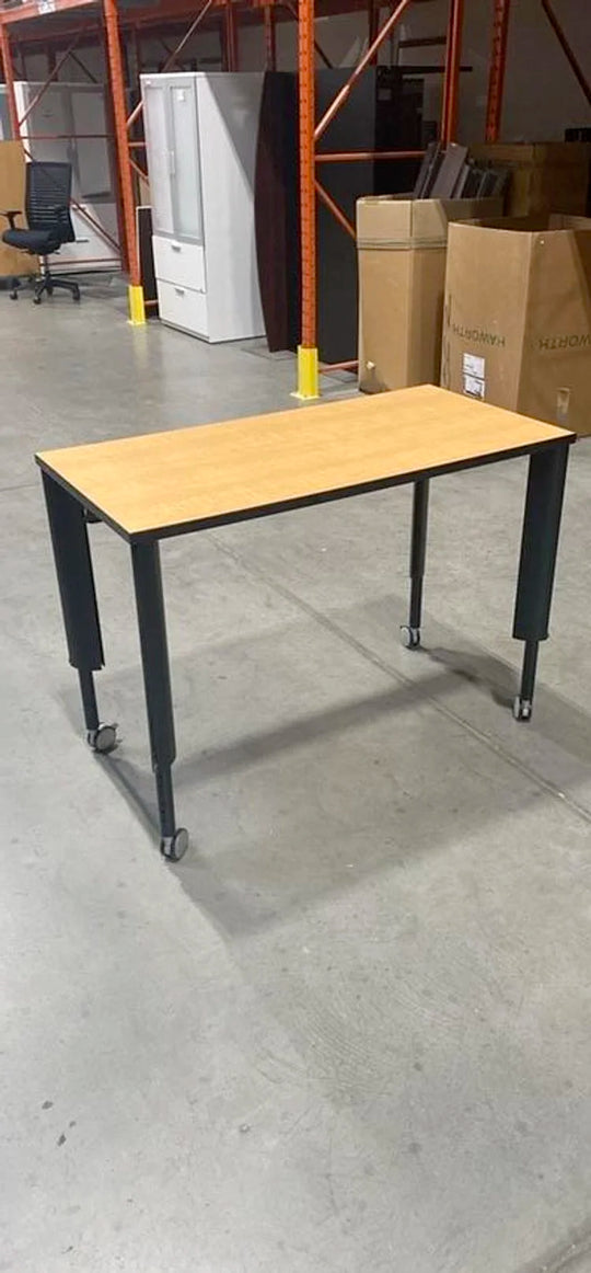 Mobile Height Adjustable Training Table