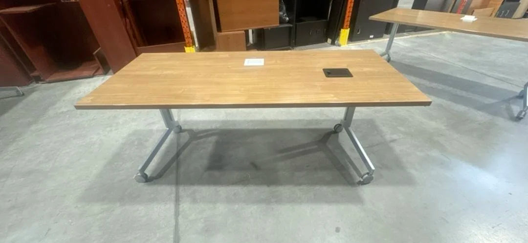 6' Training Table w/2 Electrical