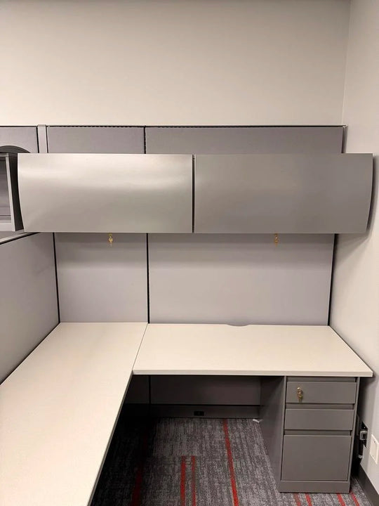 6' x 6' Steelcase L-Shape Workstation w/Overheads and BBF Ped