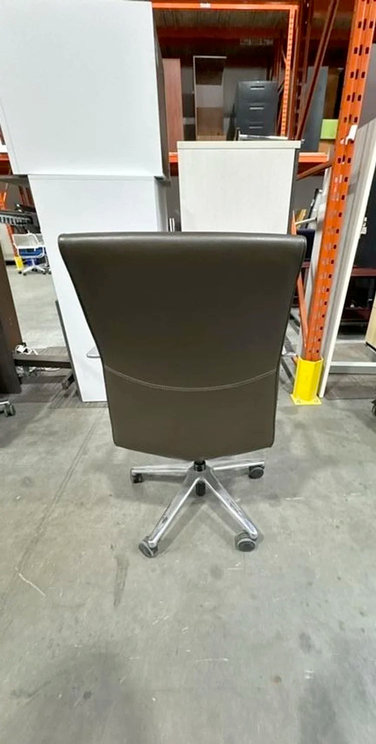 Keilhauer Leather Meeting Chair
