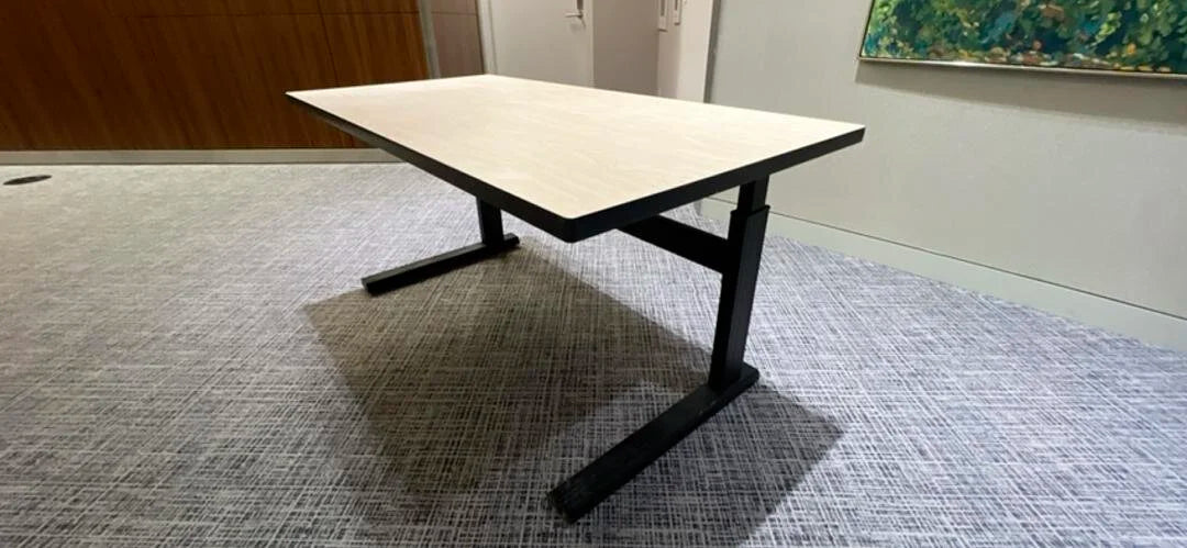 Gunnar Crank Height Adjustable Desk