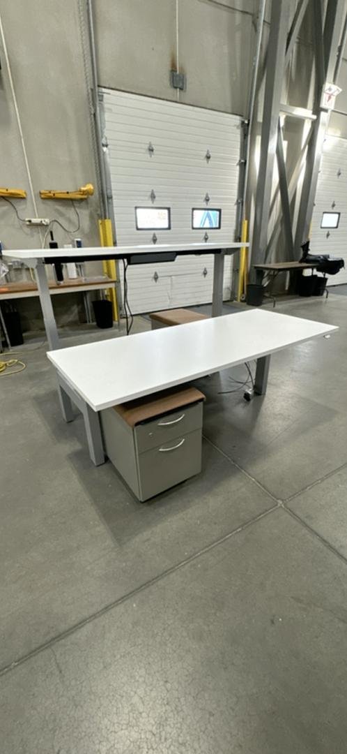 Haworth 2-Person Double Sided Electronic Sit Stand Workstation w/BF Ped