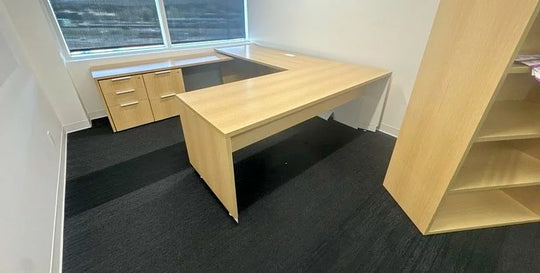 Teknion LH U-Shape Electronic Sit Stand Desk w/FF, BBF Ped