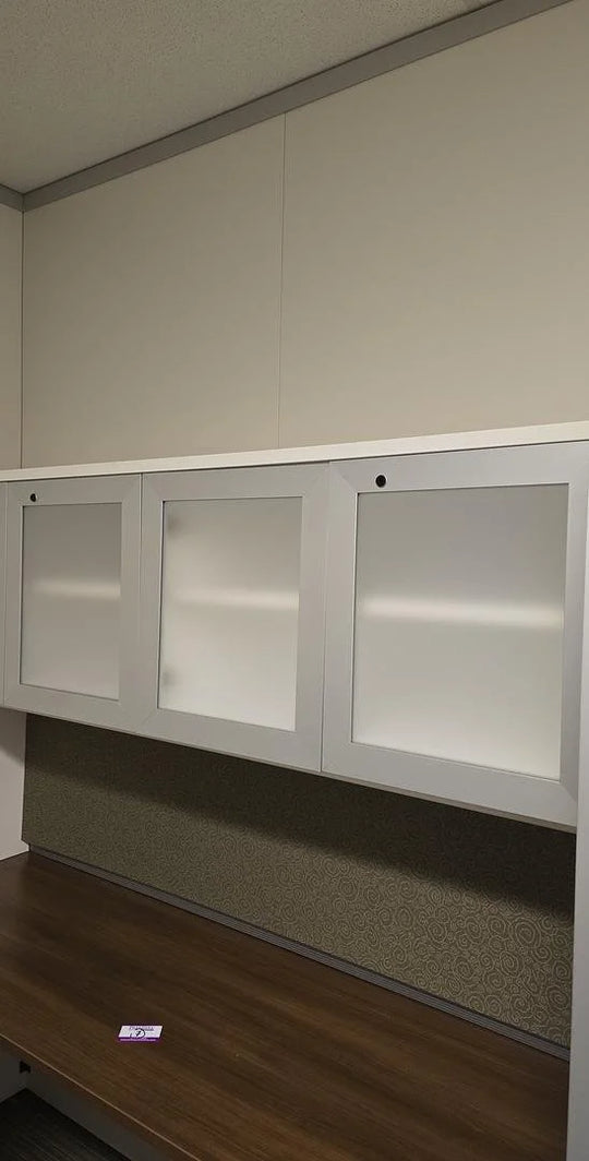 LH L-Shape Desk w/Hutch and BBF Ped