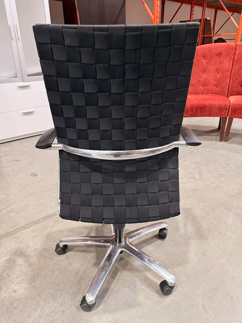 Davis Fabric Meeting Chair w/Leather Seat