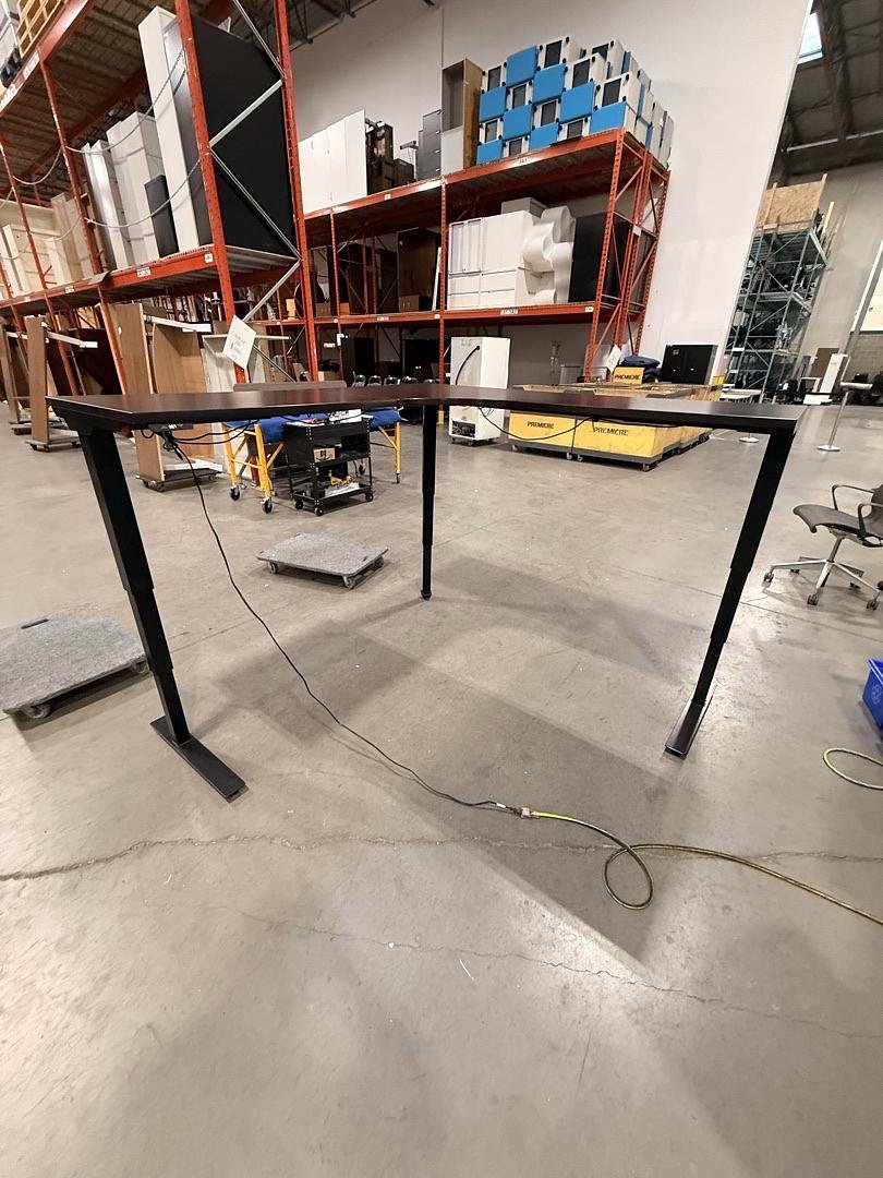 LH L-Shape Electronic Sit Stand Desk w/BF Ped (Surface Damage)