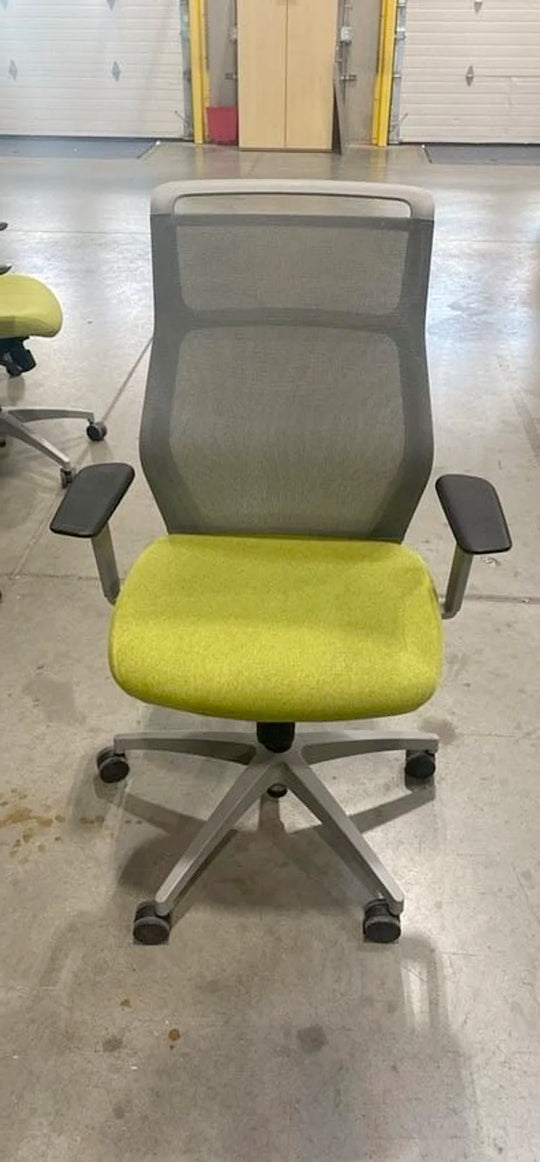SitOnIt Seating Mesh Back Meeting Chair