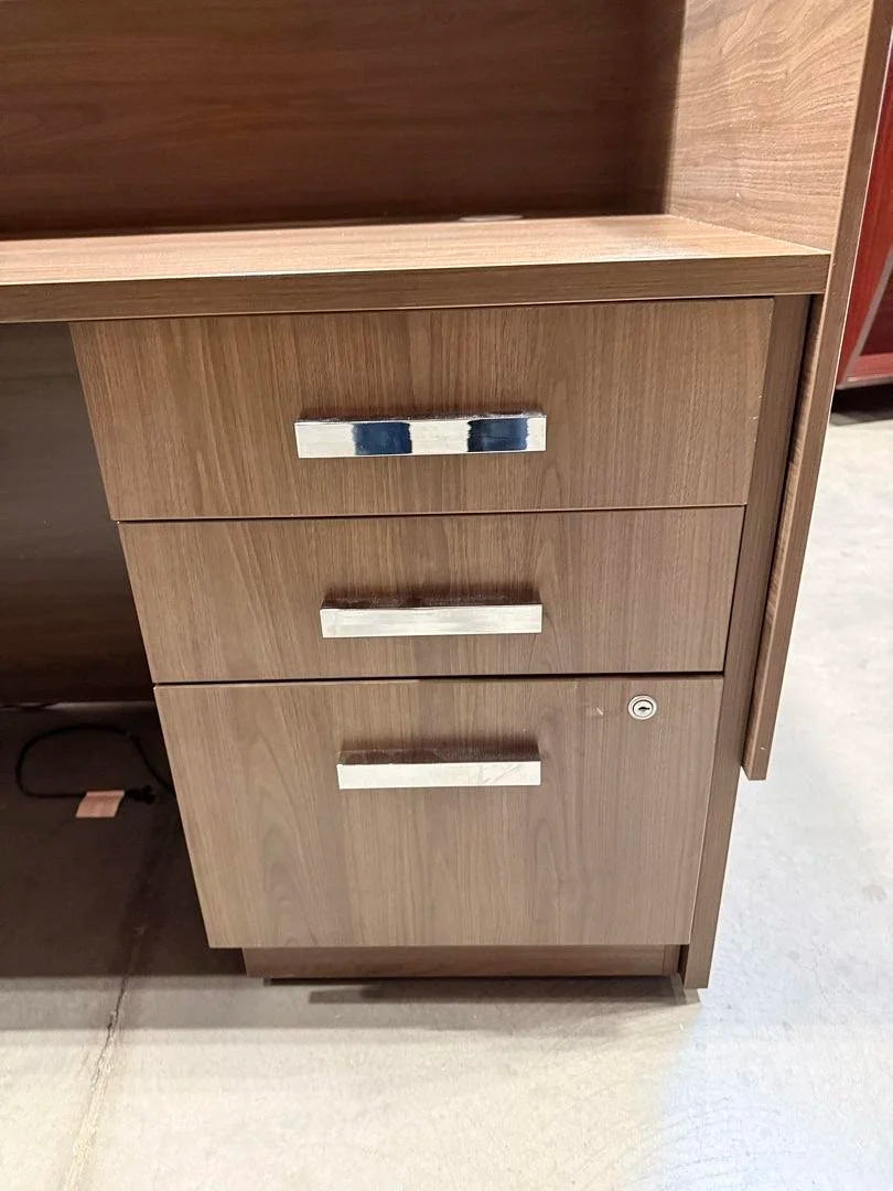 LH L-Shape Reception Desk w/BBF Ped