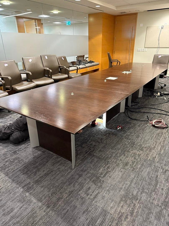 16' Rectangle Boardroom Table w/Electrical
