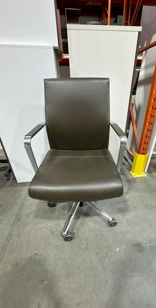 Keilhauer Leather Meeting Chair