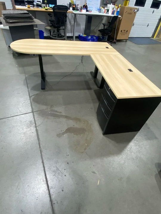 RH- Bullet L-Shape Electronic Sit Stand Desk w/BBF Ped