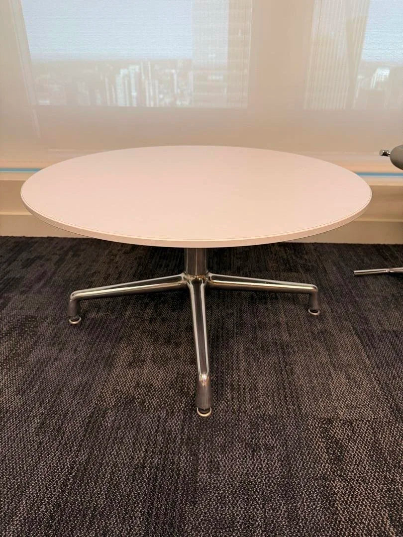 30" Round Coffee Table