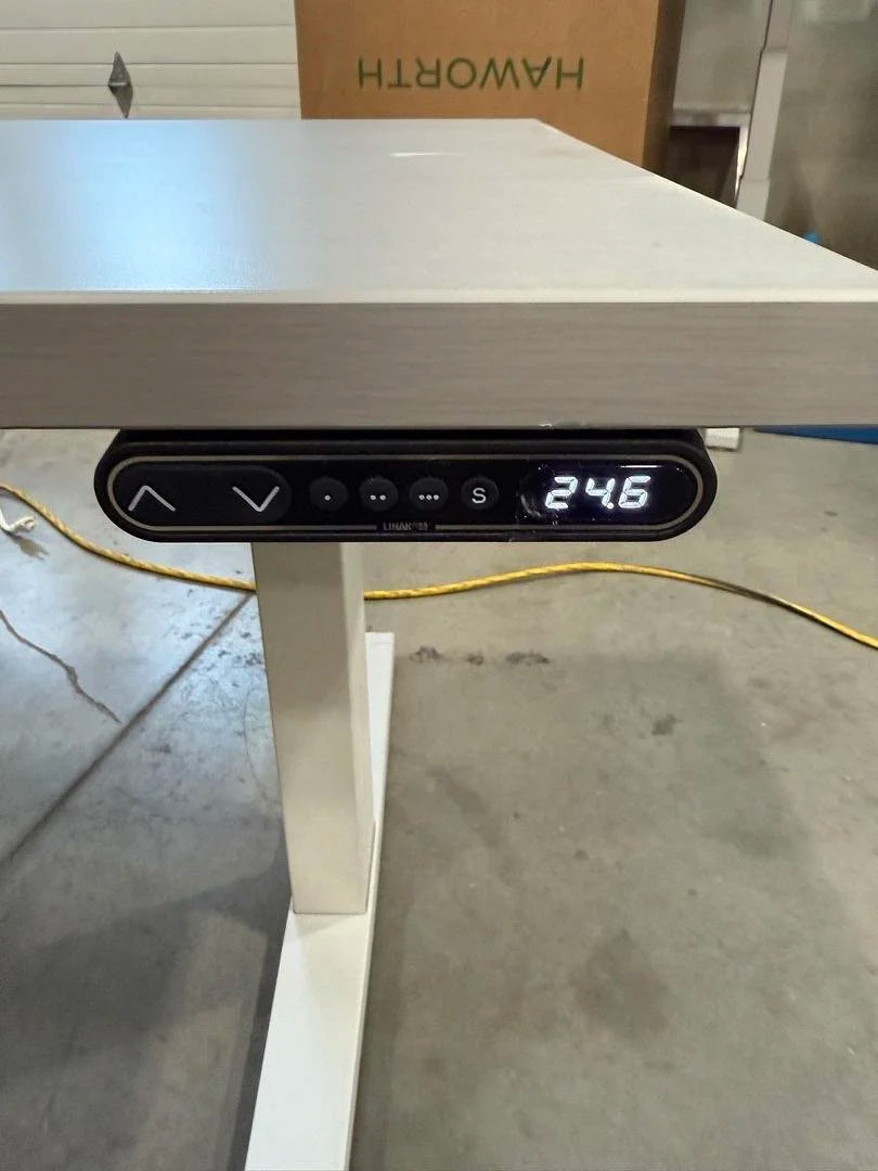 Teknion Electronic Sit Stand Desk w/Power Bank