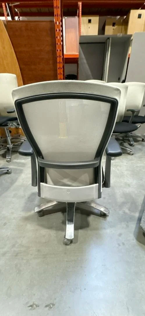 Knoll Life Meeting Chair