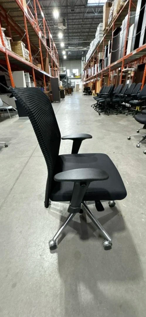 Mesh Back Meeting Chair
