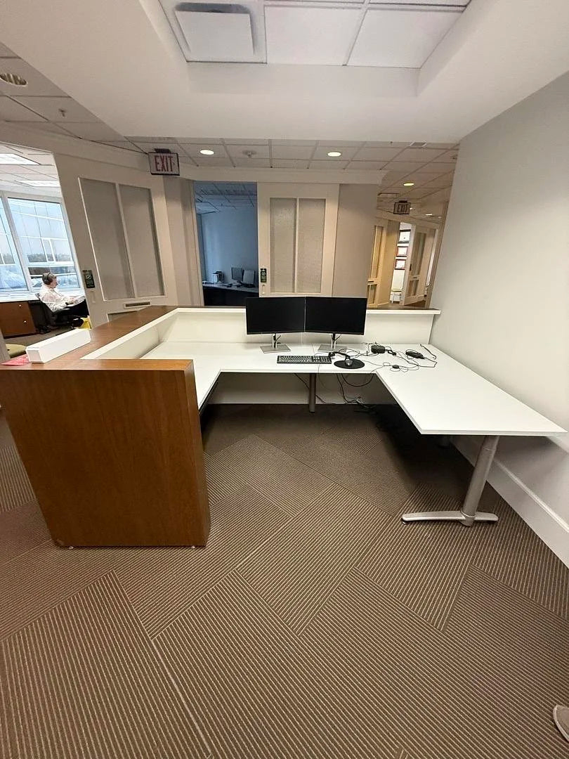 LH U-Shape Reception Desk