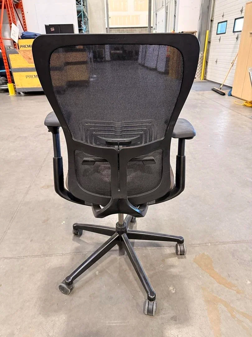 Haworth Zody Task Chair (Fraying Seat)