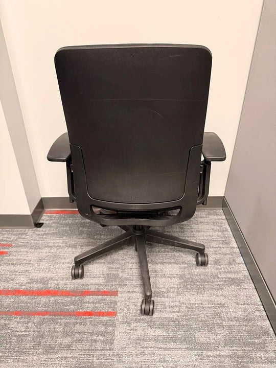 Steelcase Amia Task Chair