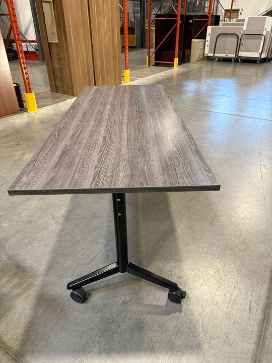 6' Mobile Flip Top Table