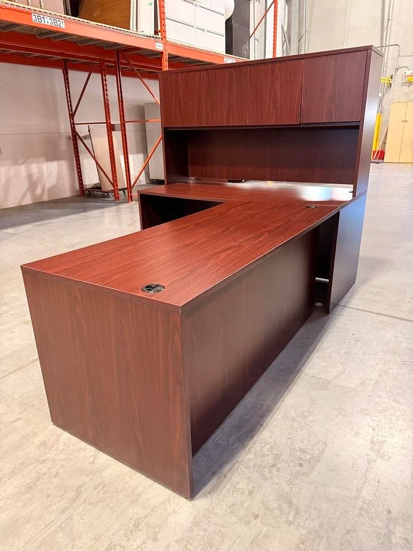 LH L-Shape Desk w/Hutch, BF Ped