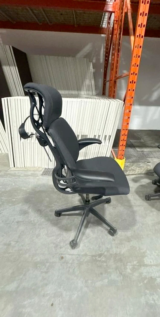 Humanscale Freedom Task Chair w/Headrest