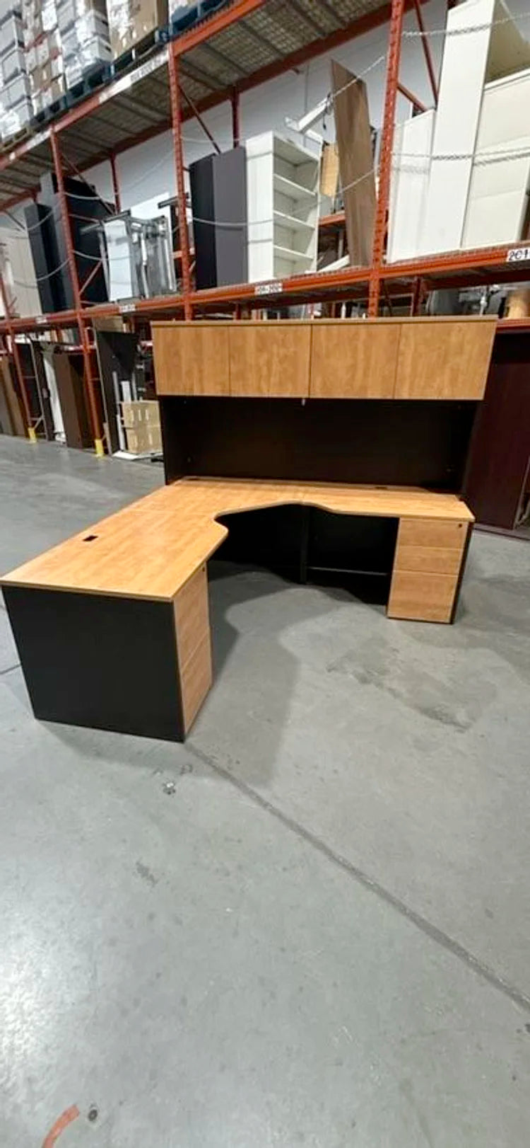 L-Shape Desk w/Hutch, BBF, FF Ped (Reversible)