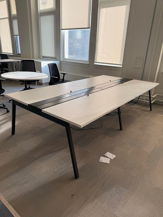 Haworth 4-Pod Workstation