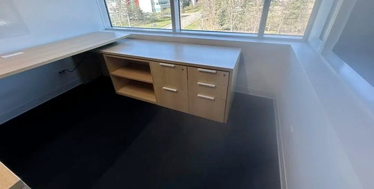 Teknion RH U-Shape Electronic Sit Stand Desk w/Shelf, FF, BBF Ped