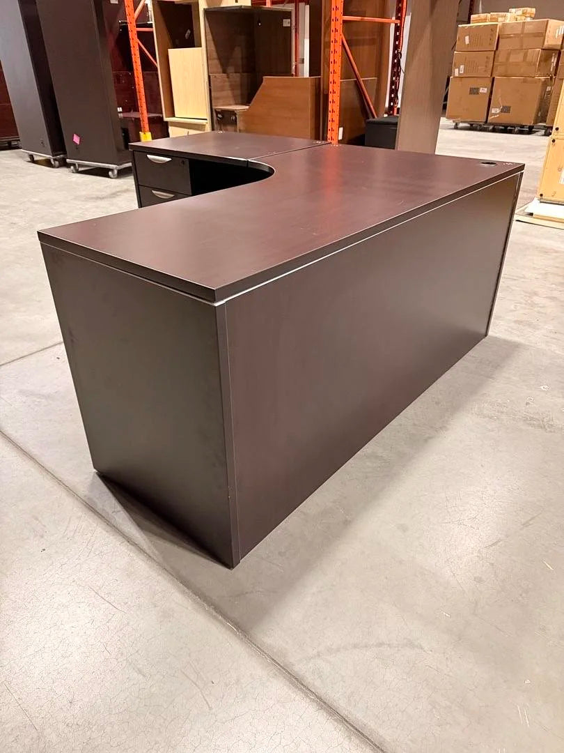 LH L-Shape Desk w/BBF Ped (Holes on Surface)